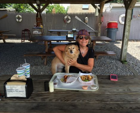 clam_castle_madison_ct_outside_dining_5_tn