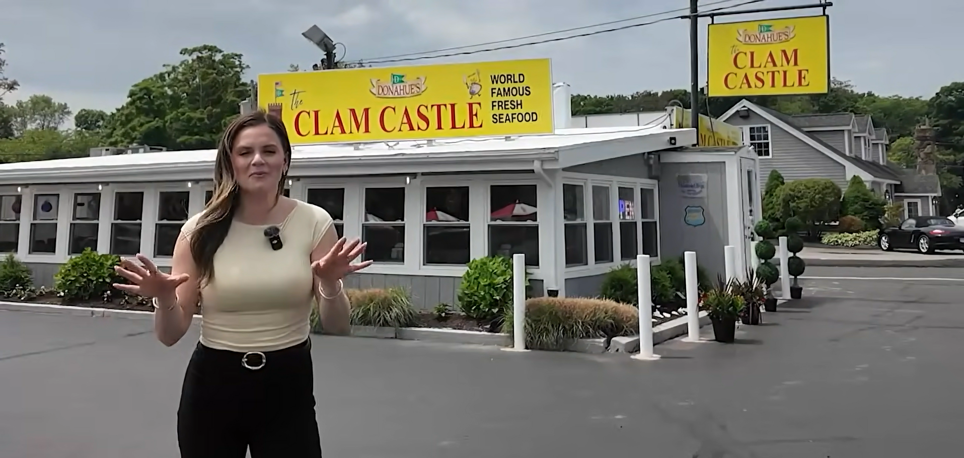 8-foot lobster roll at Clam Castle Bite of CT
